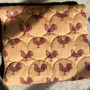 Kate Quinn rooster quilt